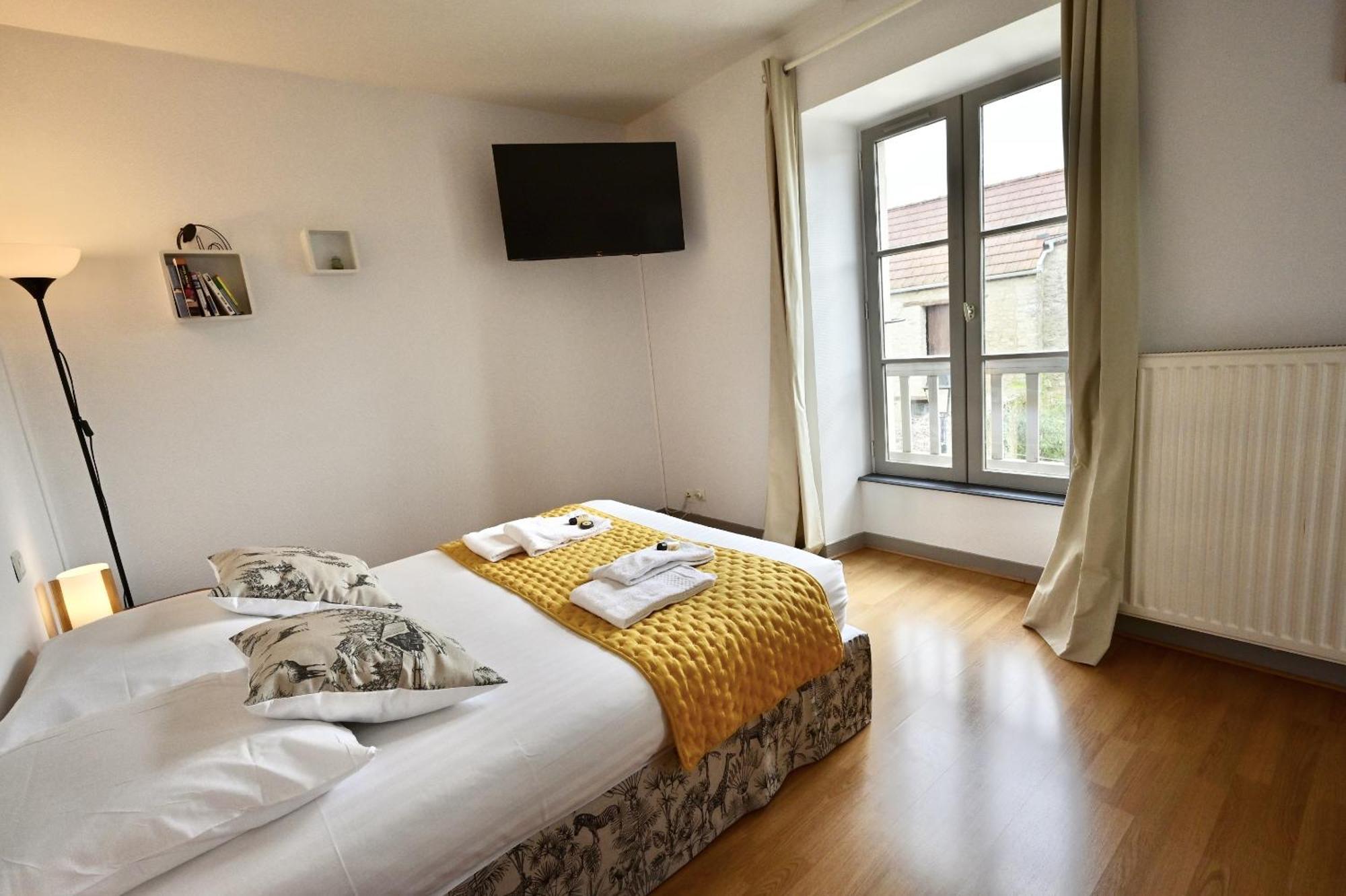 Hotel La Cuisine Des Lulus Montainville  Eksteriør billede